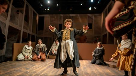 pro movie editor with framing features